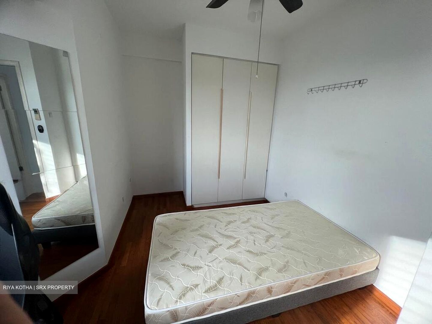 The Esparis (D18), Condominium #502722481